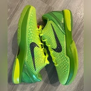Kobe 6 Protro Grinch Size 14 no box